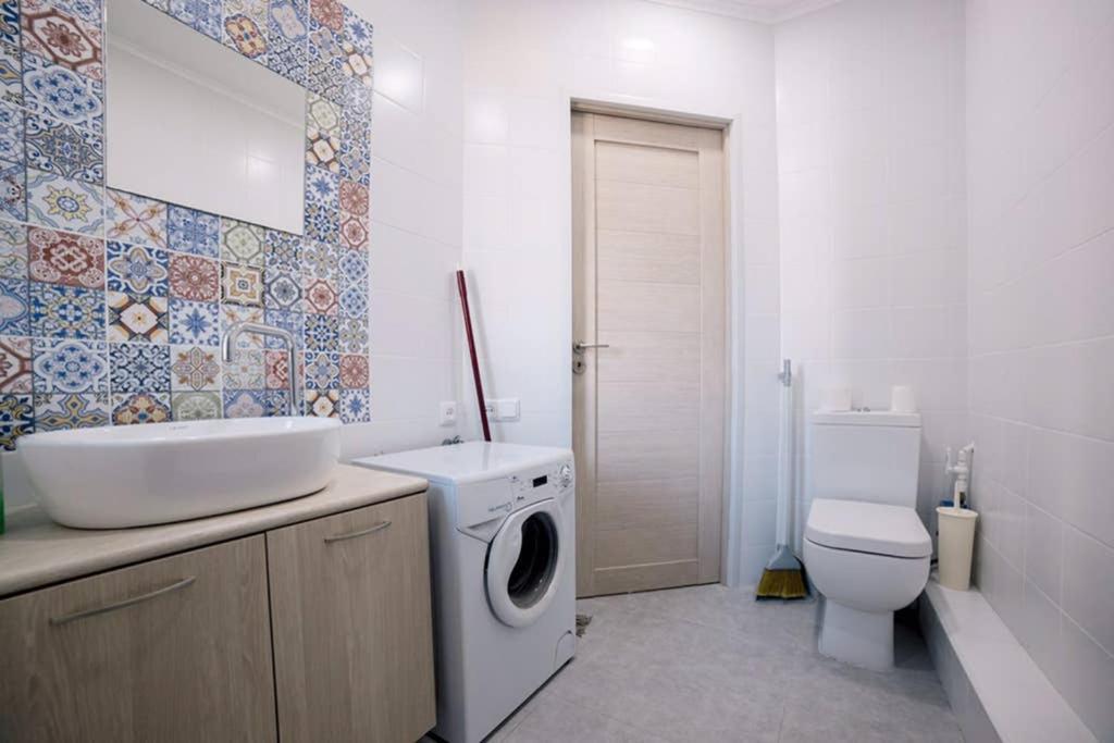 New Central Apartment In Gyumri Esterno foto