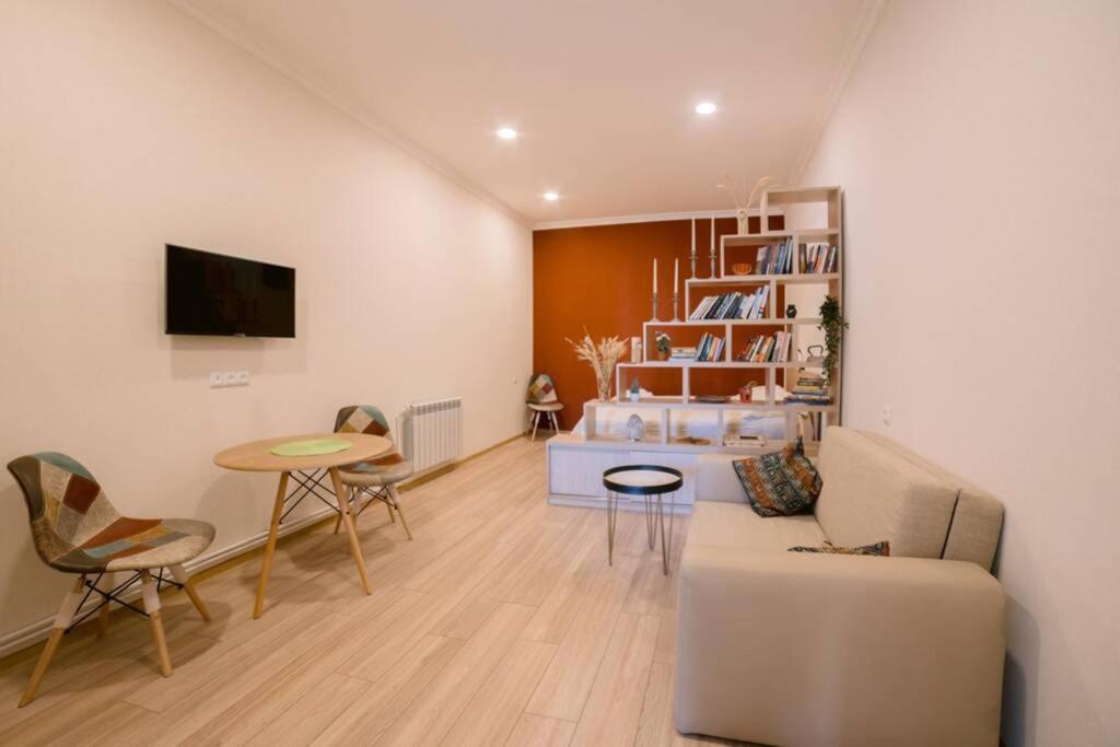 New Central Apartment In Gyumri Esterno foto